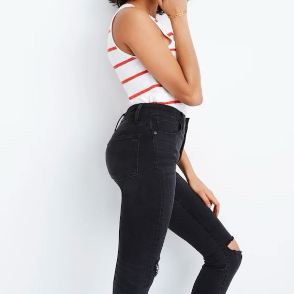 Madewell Curvy High-Rise Skinny Jeans in Black Sea